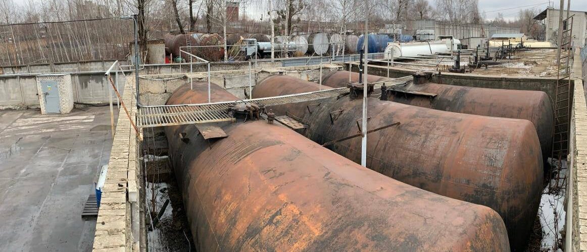 Податківці продовжують боротьбу з фальсифікатом та нелегальною торгівлею.